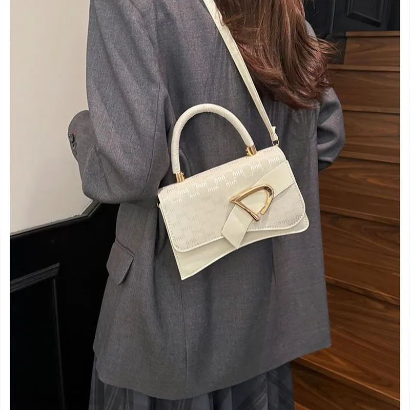 Small square crossbody shoulde - Women Bags Designer ulasan dan harga
