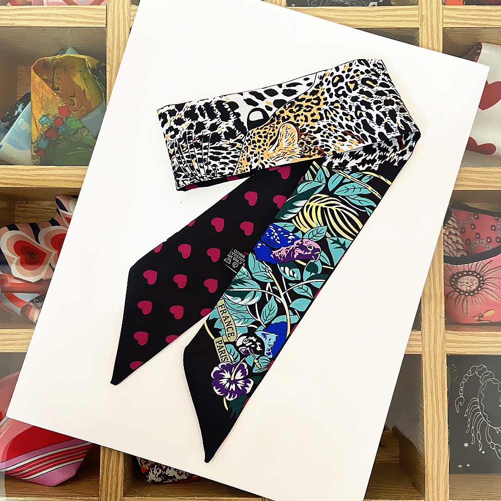 Brand Leopard Parrot Heart Sil - Women Bags Brands ulasan dan harga